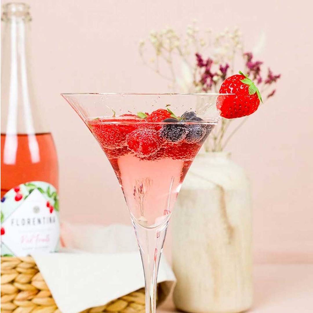 Florentina French Organic Virgin Red Fruits Mimosa, Non-Alcoholic 3