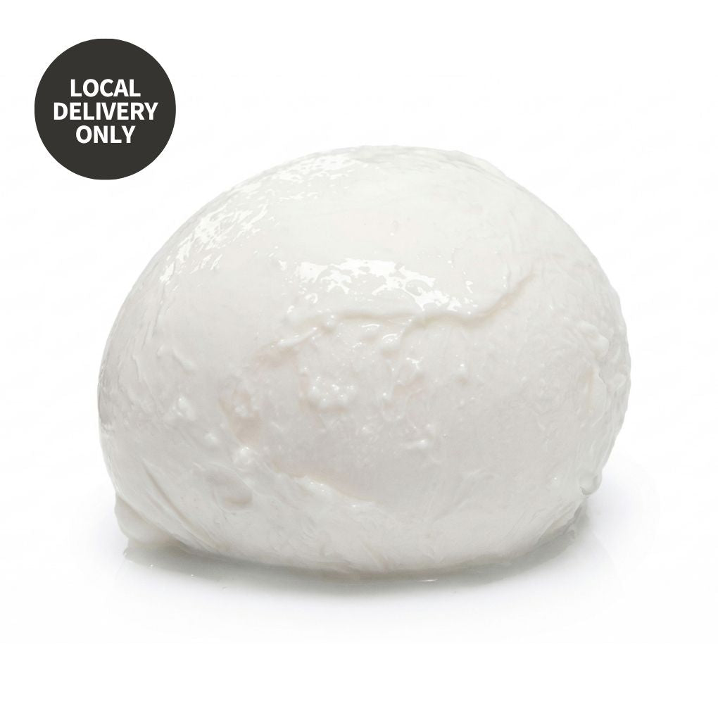 Lioni Latticini Buffalo Milk Mozzarella, 8oz Balls 1