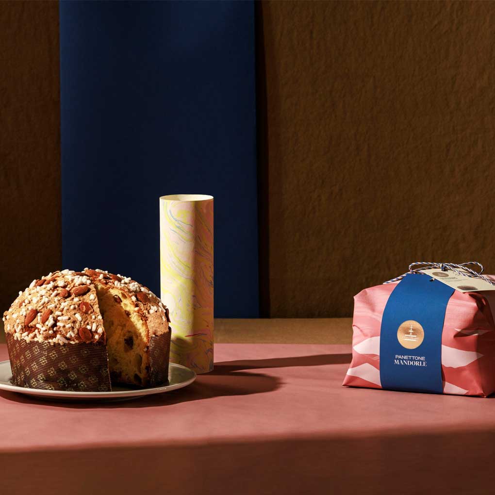 Fiasconaro Panettone Mandorle with Whole Almonds 2